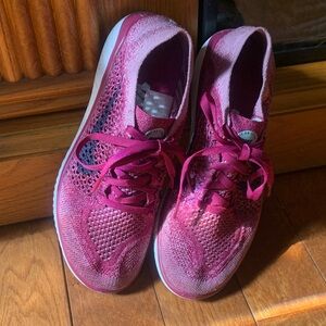Nike Free RN Flyknit 2018 Women's Size 8 Running Shoes Raspberry Red 38